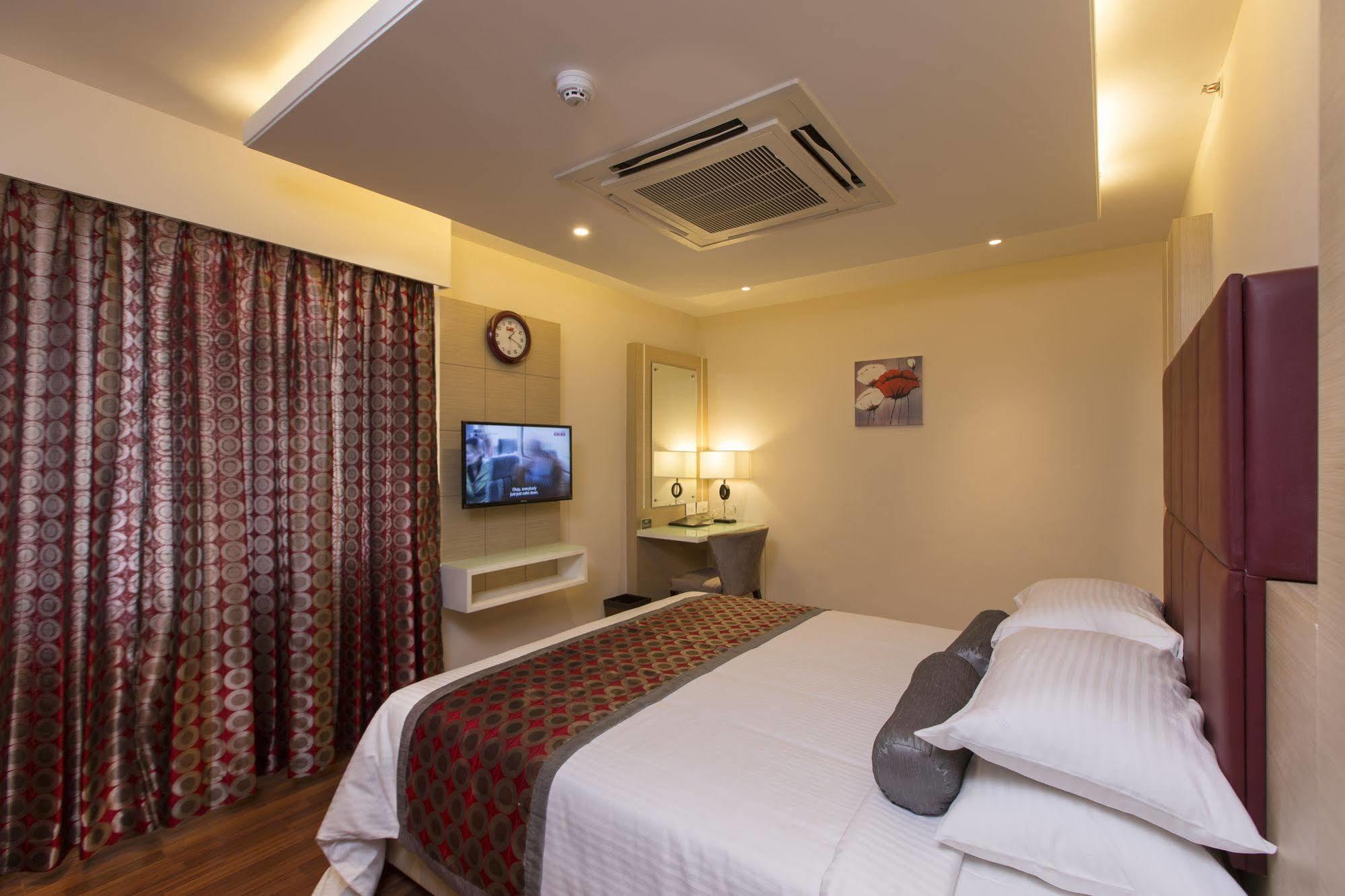 Hotel Pai Viceroy Tirupati Exterior foto